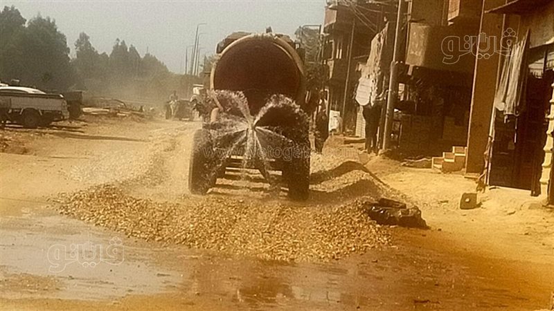 رصف طريق مصنع تدوير