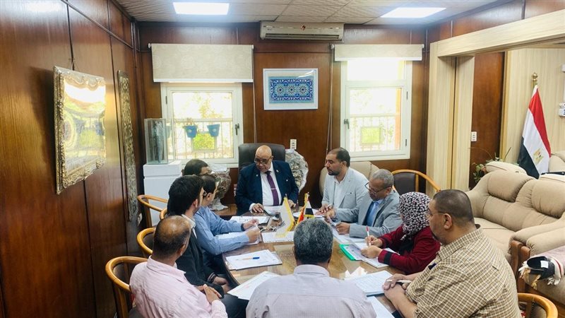 مجلس جامعة الأقصر