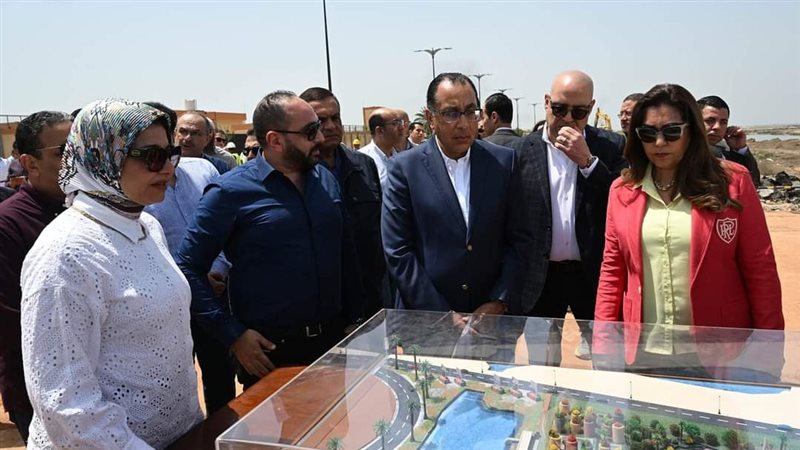 رئيس الوزراء يتابع