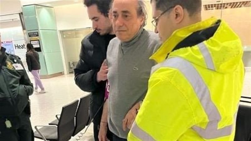 أكرم السعدني، فيتو