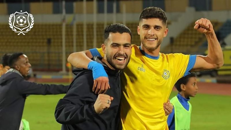 احمد الشيخ، فيتو