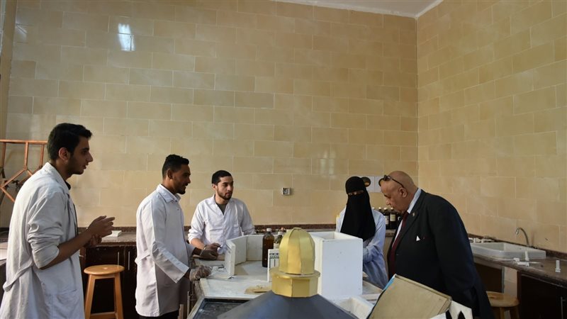 جانب من متابعة رئيس