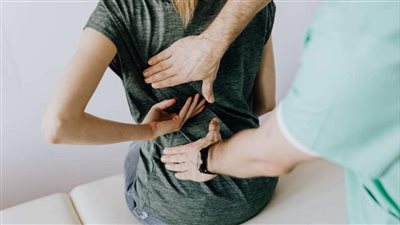 أعراض عرق النسا والأسباب وطرق العلاج الوقاية
