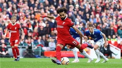 موقف محمد صلاح، تشكيل ليفربول المتوقع أمام إيفرتون في الدوري الإنجليزي