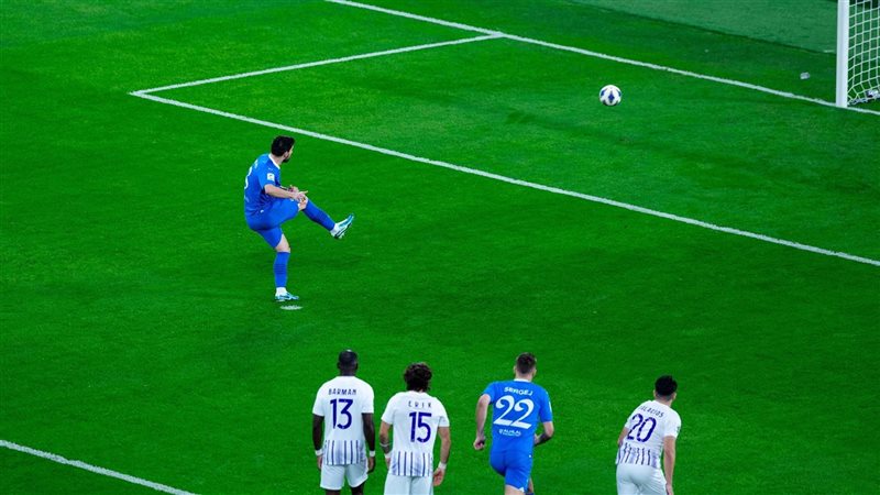 الهلال والعين، فيتو