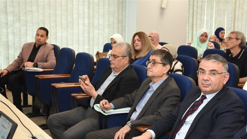 جامعة عين شمس، فيتو
