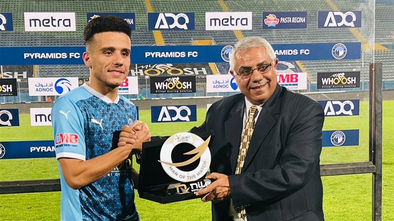 مصطفى فتحي، فيتو