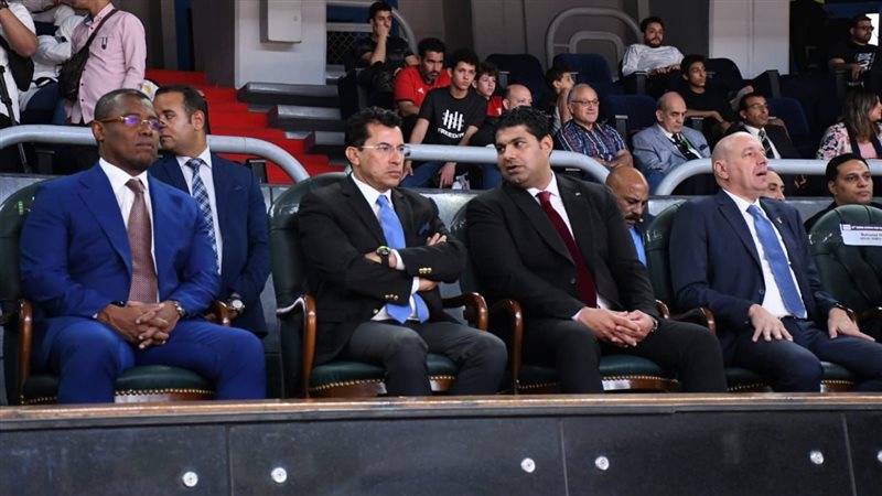 أشرف صبحي يشهد افتتاح
