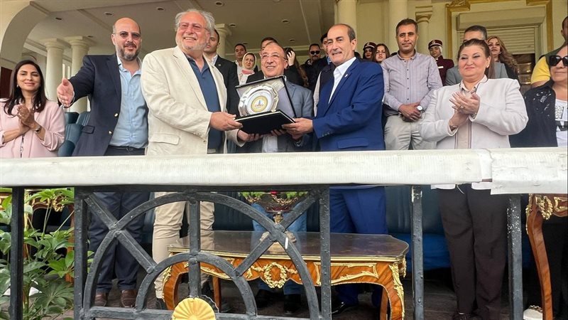 الملك فؤاد في استاد