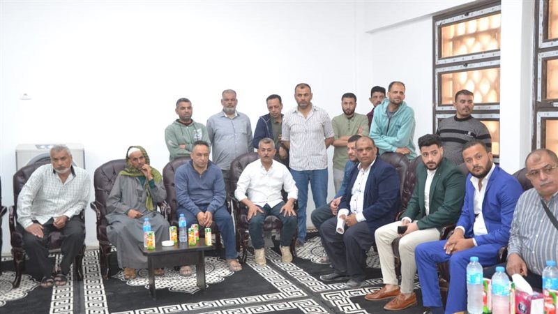 صياد وتجار السمك