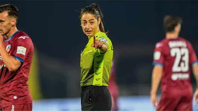 فيريري كابوتي، فيتو