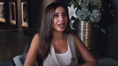 دينا الشربيني تُشيد بروبي وتتمنى عملًا فنيًا يجمعهما (فيديو)