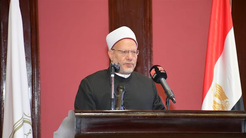 الدكتور شوقي علام