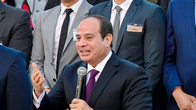 السيسي: إنفاق مليارات الدولارات لتجهيز مصر للانطلاق الحقيقي في عالم يتقدم بمنتهى السرعة.. نفذنا كل المعايير الدولية لوجود حكومة متقدمة.. وما تم إنجازه يفوق الخيال