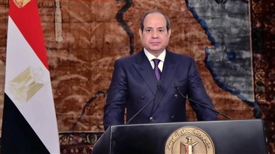 السيسي من مركز البيانات: ما تم إنجازه في مصر يفوق الخيال