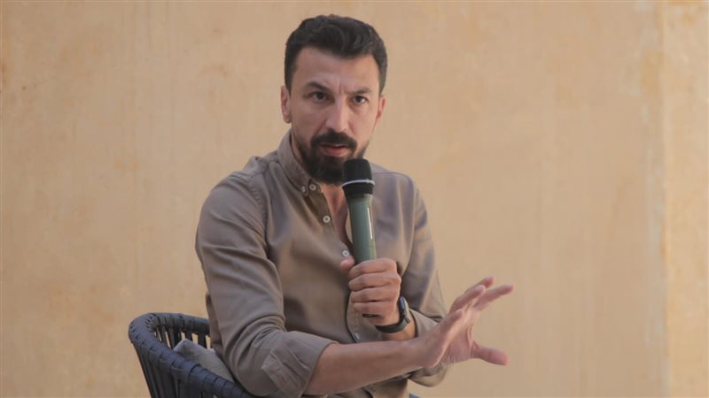 أحمد فايز، ڤيتو