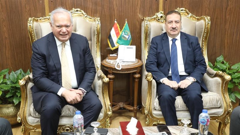 محافظ المنوفية يستقبل