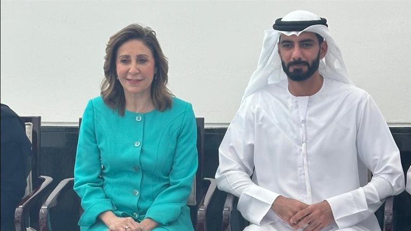 وزيرة الثقافة ونظيرها