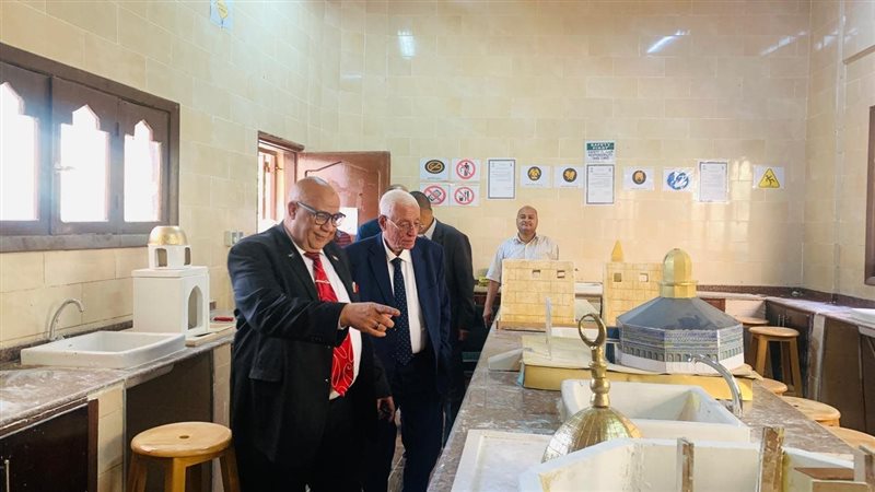 جانب من زيارة الدكتور