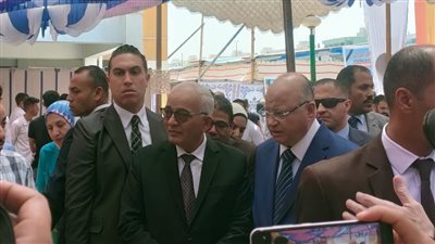 وزير التعليم يوجه بزيادة إنتاج المدارس الفنية من المشغولات وفقا للتخصص وتسويق المنتجات