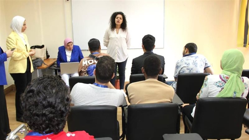 جامعة عين شمس، فيتو