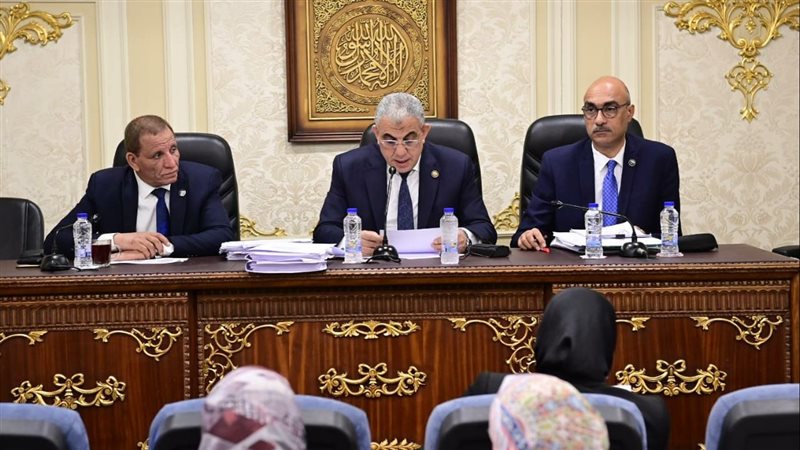اجتماع لجنة القوى