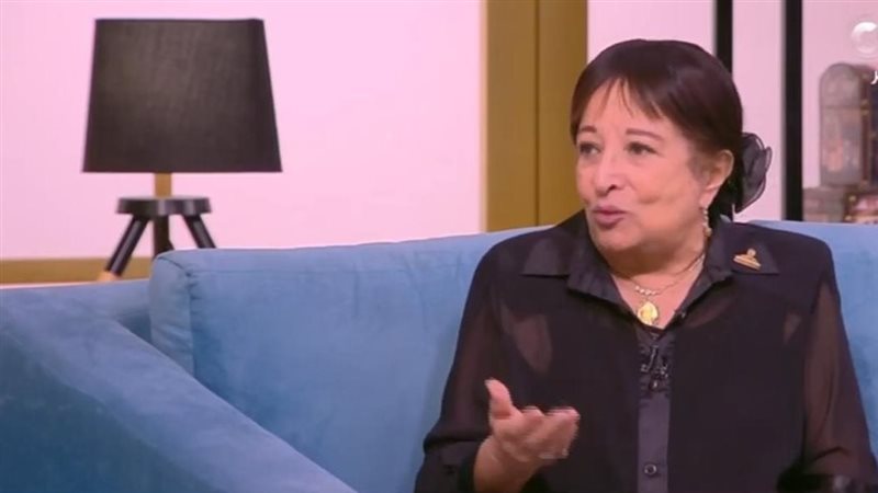 الفنانة سميرة عبد