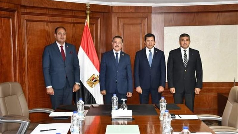 وزير الشباب ورئيس