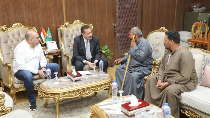 محافظ المنوفية يلتقى