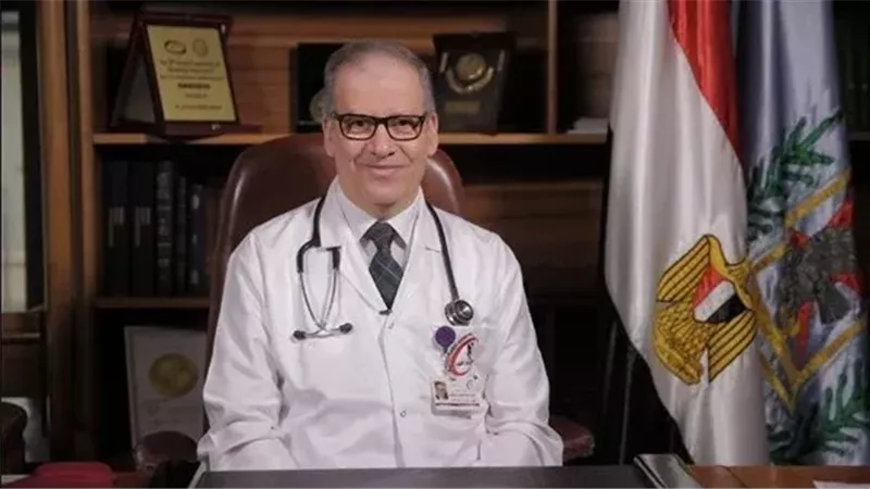 حازم خميس، فيتو 