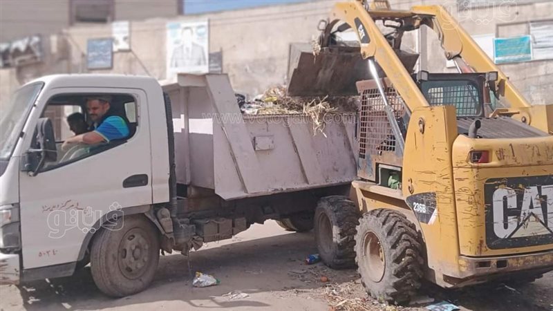 رفع أطنان من المخلفات