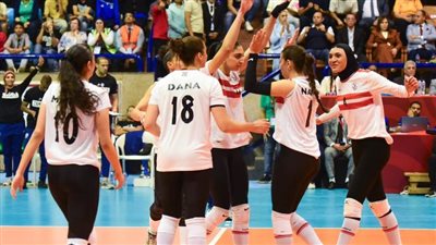 الزمالك يجدد عقود 6 لاعبات من فريق الطائرة 