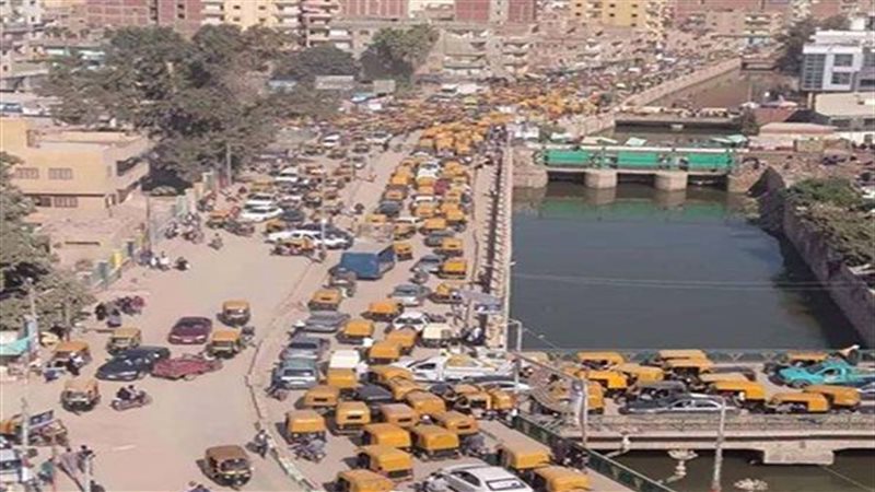 فوضى التوكتوك والمواقف