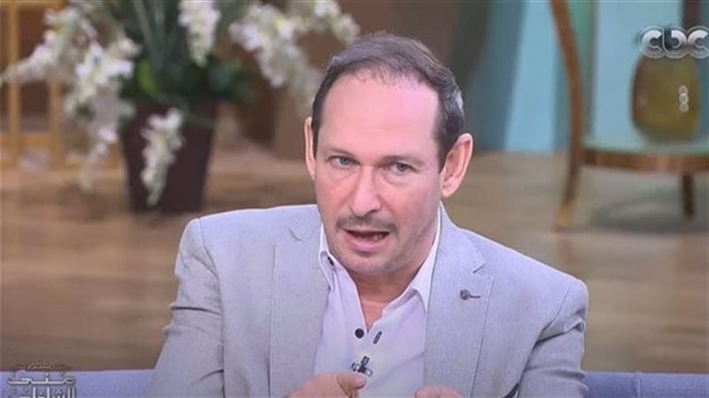 الدكتور أيمن الشيوي،