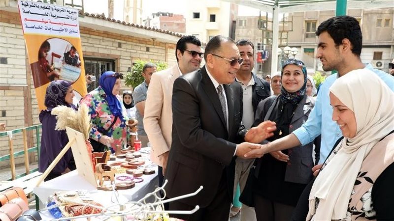 محافظ الشرقية يفتتح