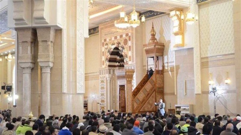 حكم جمع النقود بين