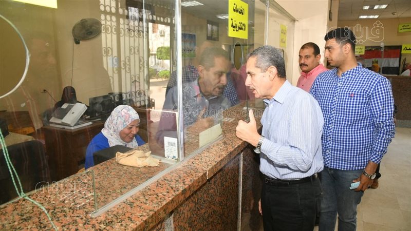 محافظ الغربية يتابع