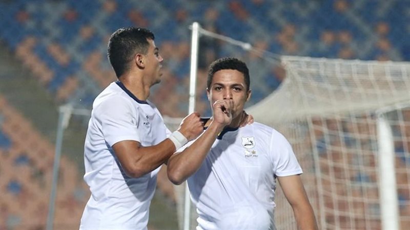 إنبي، فيتو