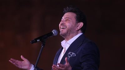 أول رد من هاني شاكر على اتهامه بسرقة أغنية 