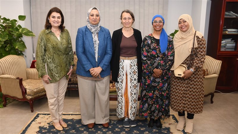 جامعة عين شمس تبحث