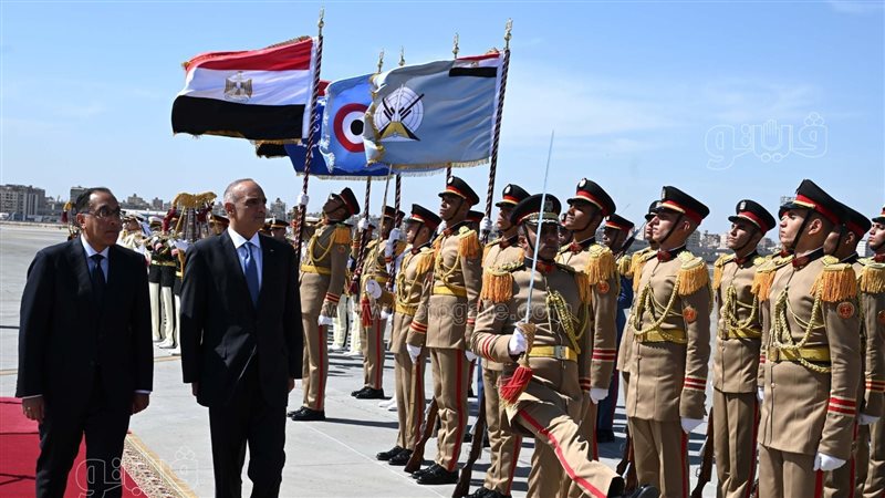 رئيس الوزراء يستقبل