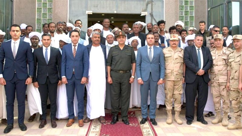 شيوخ وعواقل حلايب