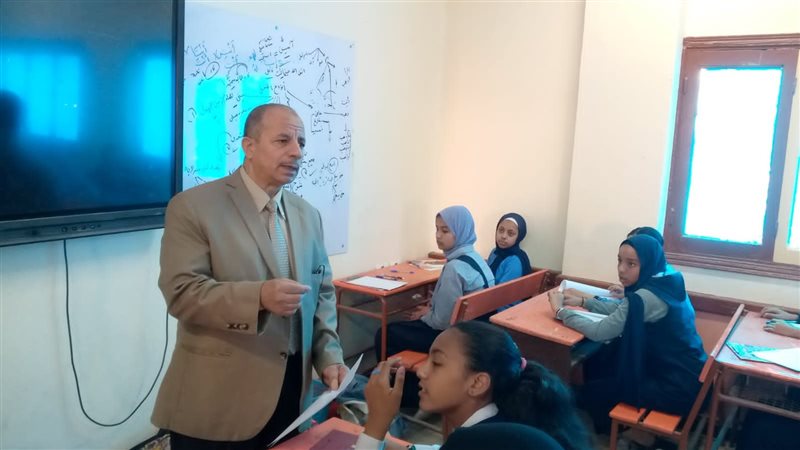 جانب من من تفقد وكيل