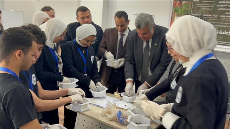 طلاب جامعة حلوان