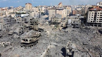 سقوط شهيد وجرحى جراء استهداف الاحتلال عددا من النازحين شمال غزة