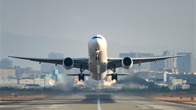 حالات يلجأ فيها قائد الطائرة للهبوط اضطراريا