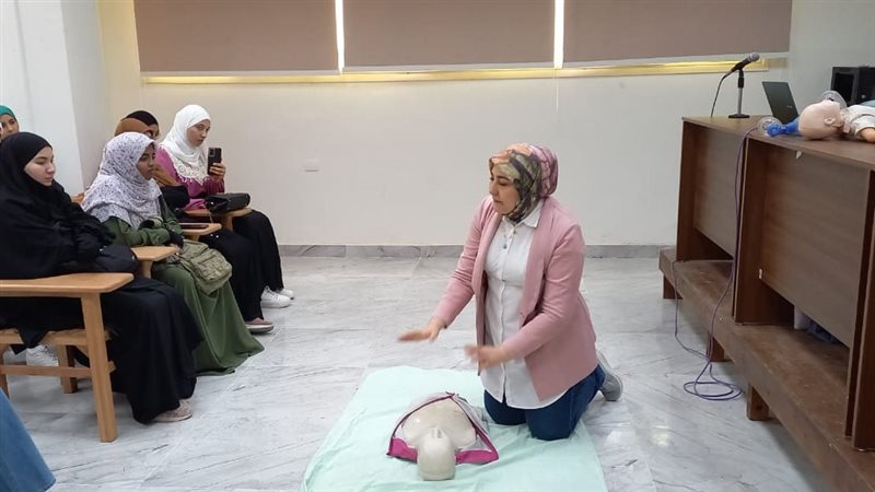 برنامج تدريبي بمعهد