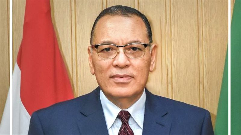 الدكتور ممدوح غراب