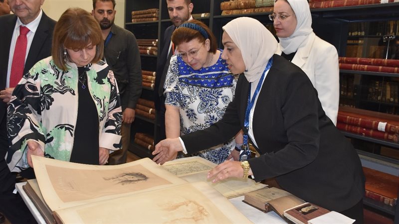 رئيس جمهورية اليونان