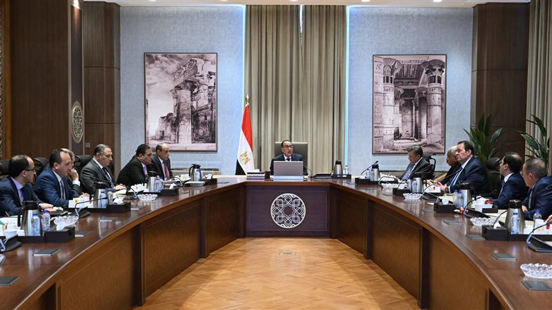 اجتماع برئاسة الدكتور